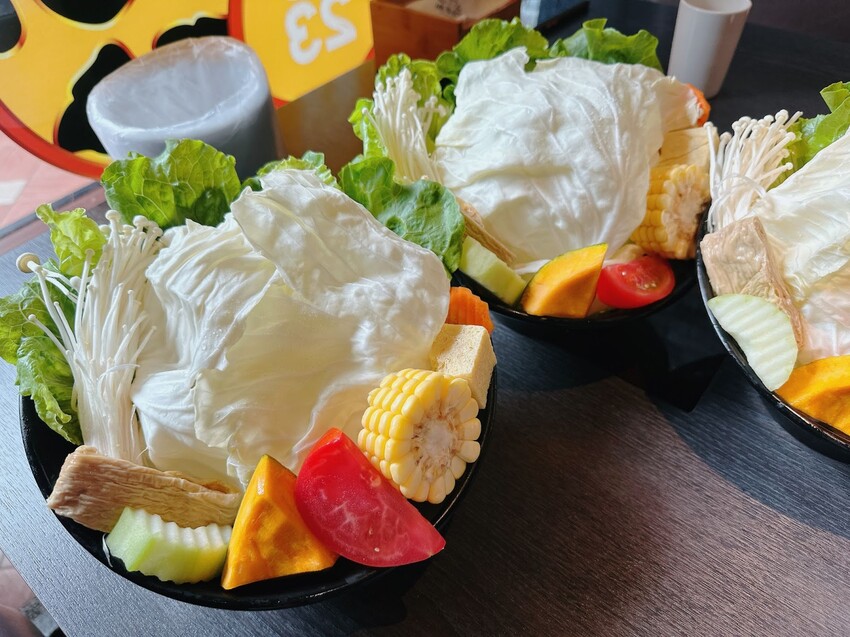 舞古賀鍋物專賣店 超值$199 巨大排骨鍋，大快朵頤迎接春天去～