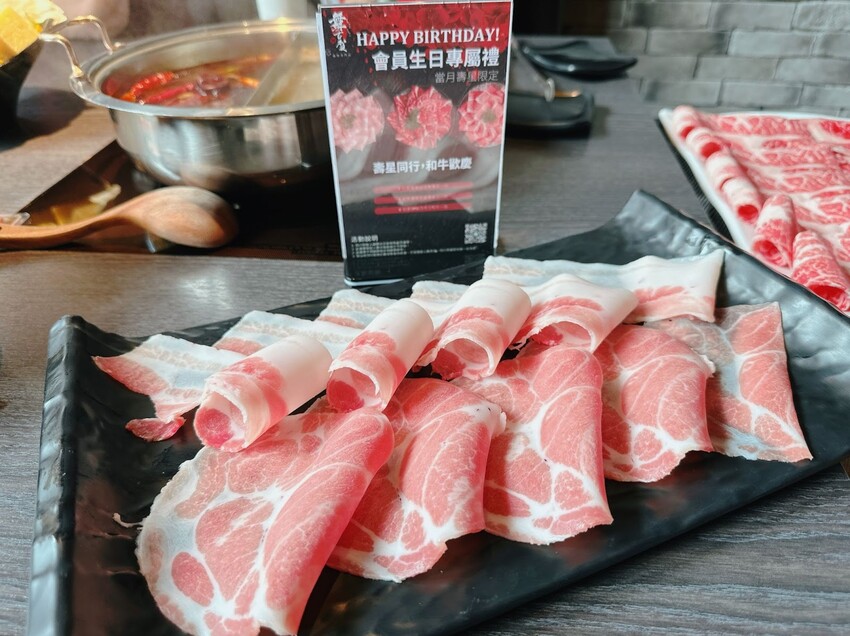 舞古賀鍋物專賣店 超值$199 巨大排骨鍋，大快朵頤迎接春天去～