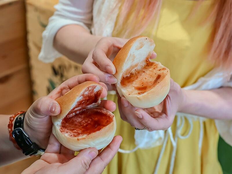 新竹必吃麵包「塔可手作烘焙」！超柔軟生吐司、減糖麵包，光華街排隊美食！