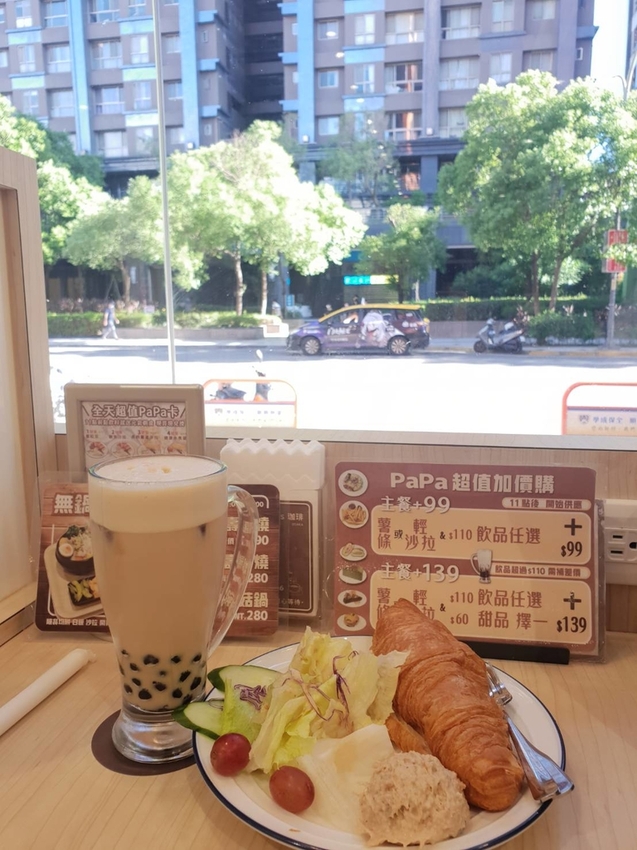 【新北.中和】南勢角捷運站早午餐。PaPaLewis大坂咖啡osaka手做麵包+蛋糕