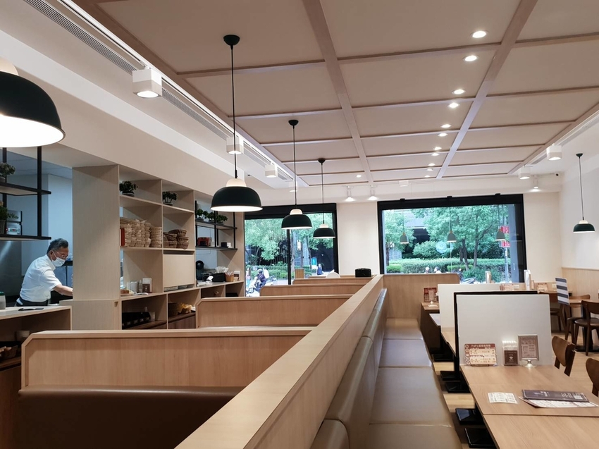 【新北.中和】南勢角捷運站早午餐。PaPaLewis大坂咖啡osaka手做麵包+蛋糕