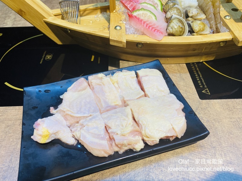 【桃園美食】太上正和昆布鍋物 選用日本高級昆布熬湯 天冷暖暖喝湯 人氣海陸鍋雙享受 壽星優惠 （停車資訊及詳細菜單價目表）