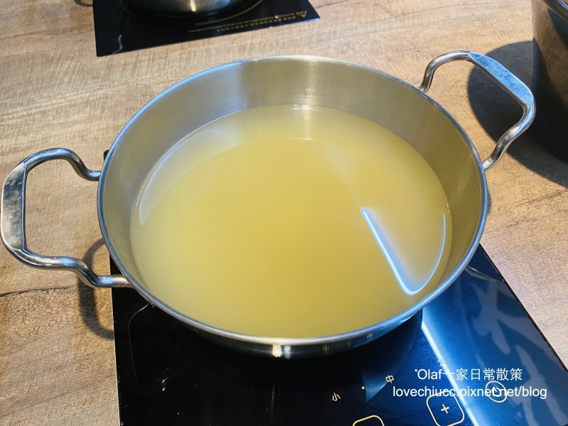 【桃園美食】太上正和昆布鍋物 選用日本高級昆布熬湯 天冷暖暖喝湯 人氣海陸鍋雙享受 壽星優惠 （停車資訊及詳細菜單價目表）