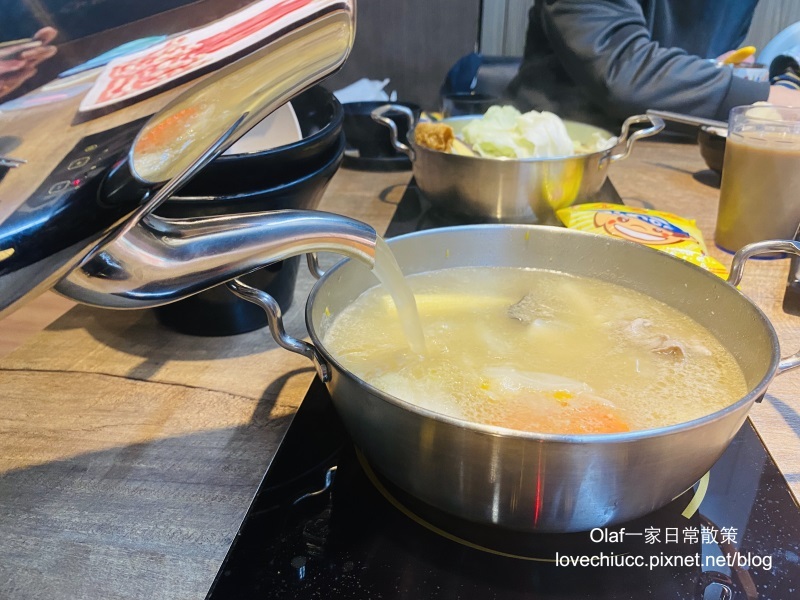 【桃園美食】太上正和昆布鍋物 選用日本高級昆布熬湯 天冷暖暖喝湯 人氣海陸鍋雙享受 壽星優惠 （停車資訊及詳細菜單價目表）