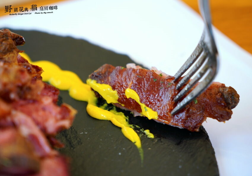 【龍潭美食】野薑花與貓庭園餐廳．野薑花料理、貓咪、立體拉花超療癒!