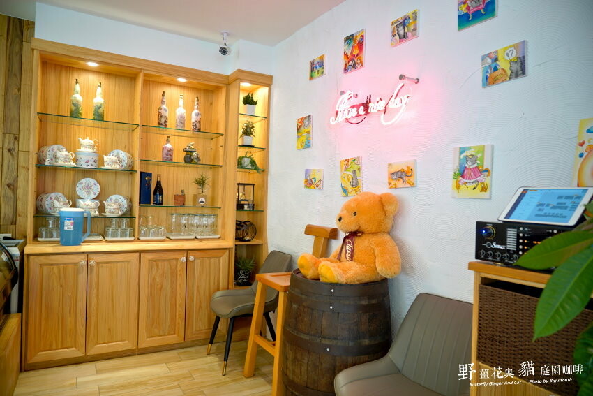 【龍潭美食】野薑花與貓庭園餐廳．野薑花料理、貓咪、立體拉花超療癒!