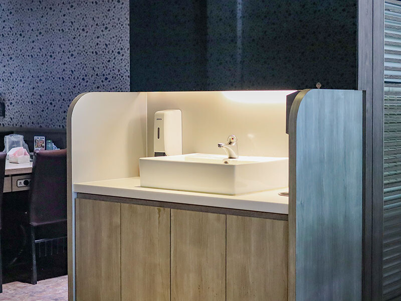 新竹 愛華火鍋 | 八小時慢熬的老母雞湯底，細細品味無多餘添加的原食美食