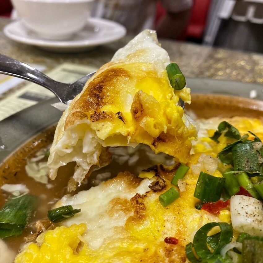 [台中北區] 曼谷小城泰式料理｜平價道地泰式料理｜必點超厚月亮蝦餅｜用料實在、份量大｜用料實在、份量大｜內附菜單