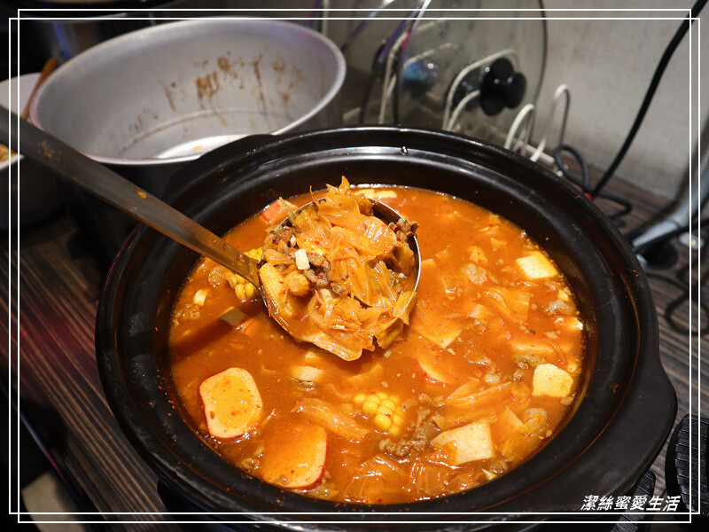 肉鮮生 韓式烤肉吃到飽-桃園中壢/最低只要369!免收服務費.生鮮肉品自助吧熟食無限吃