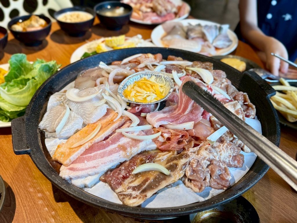 肉鮮生(中壢店)中壢韓式烤肉吃到飽 (24).jpg 肉鮮生(中壢店)中壢韓式烤肉吃到飽 (24).jpg
