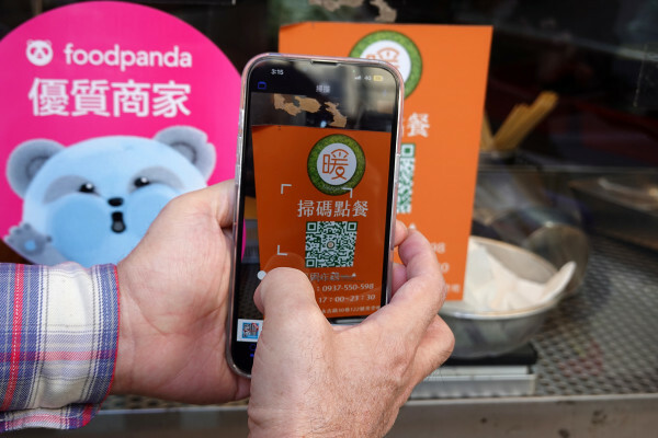 信義區美食推薦-市政府4號出口暖男炸雞永吉店，市府站美食小吃外帶，松山區美食平價炸雞外送