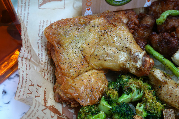 信義區美食推薦-市政府4號出口暖男炸雞永吉店，市府站美食小吃外帶，松山區美食平價炸雞外送