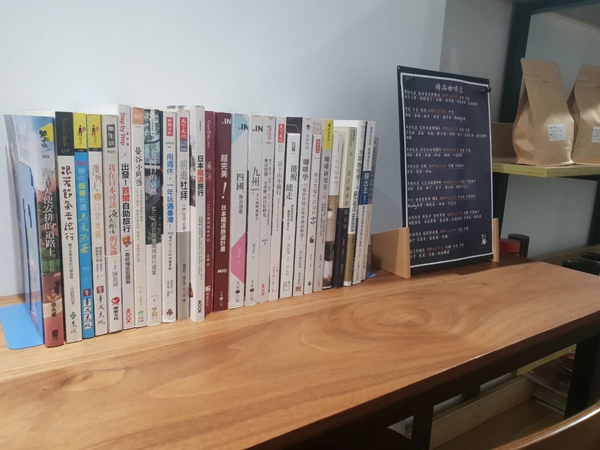 【中和.南勢角站】下午茶甜點Brown Bean棕豆手沖咖啡。推都皮歐拿鐵栗子蒙布朗+歐倍拉蛋糕