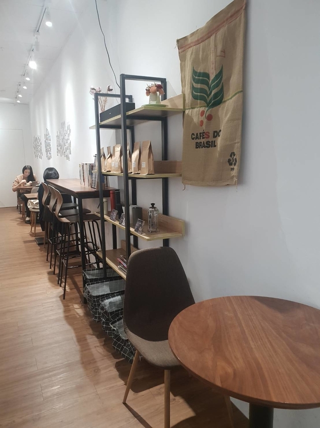 【中和.南勢角站】下午茶甜點Brown Bean棕豆手沖咖啡。推都皮歐拿鐵栗子蒙布朗+歐倍拉蛋糕