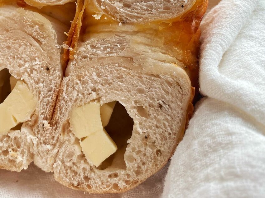 SUNMERRY聖瑪莉-加州Q貝果|包餡Q貝果|不用回烤即可享用|濕潤貝果搭配滿滿CREAM CHEESE|泡溫泉的貝果