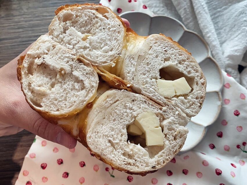 SUNMERRY聖瑪莉-加州Q貝果|包餡Q貝果|不用回烤即可享用|濕潤貝果搭配滿滿CREAM CHEESE|泡溫泉的貝果