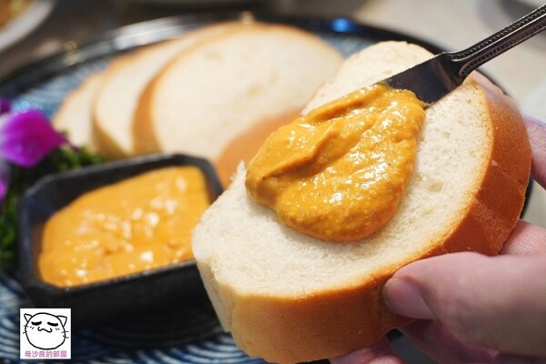 22110AJAY103.jpg 22110AJAY103.jpg