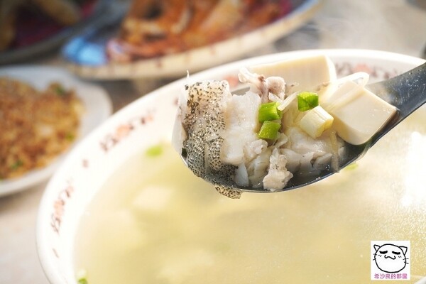 22110AJAY138.jpg 22110AJAY138.jpg