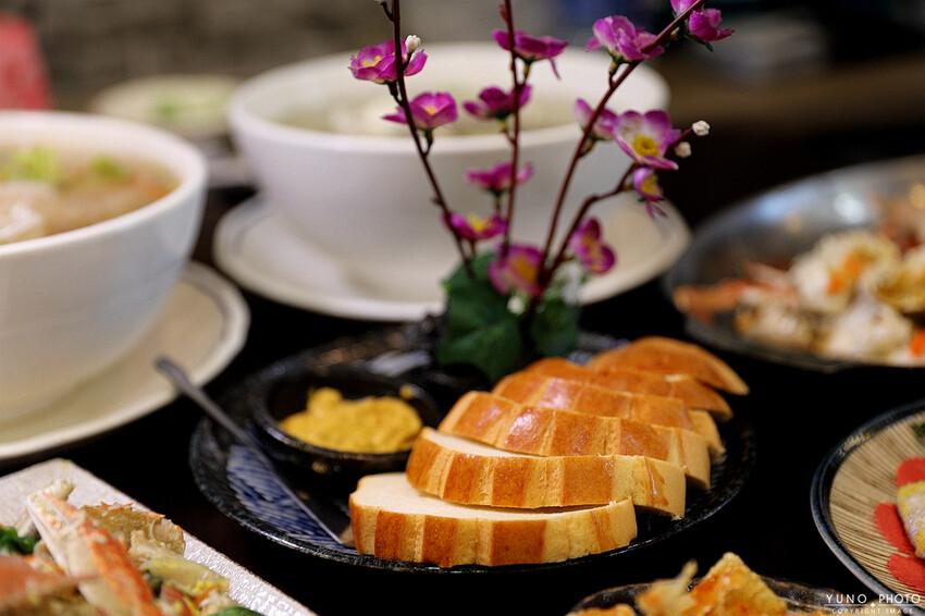 新北市萬里區螃蟹控必收！自家漁船直送保證新鮮！以斤計價透明公道 萬里吃蟹來這家準沒錯｜阿杰萬里蟹(野柳地質公園美食