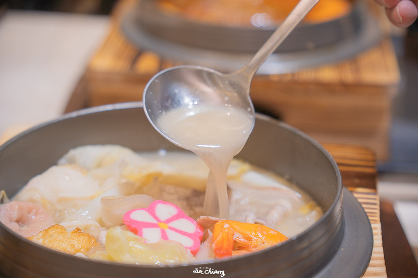 台中市北區 正海城中友店,豐原超有名的酸菜白肉鍋開來中友百貨了!湯頭好喝料好實在,台中北區平價個人火鍋推薦