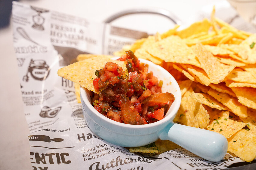 台北市大安區106 Harbor美式海鮮餐廳 美式炸海鮮桶 宵夜時段加碼送啤酒 台北宵夜餐廳推薦