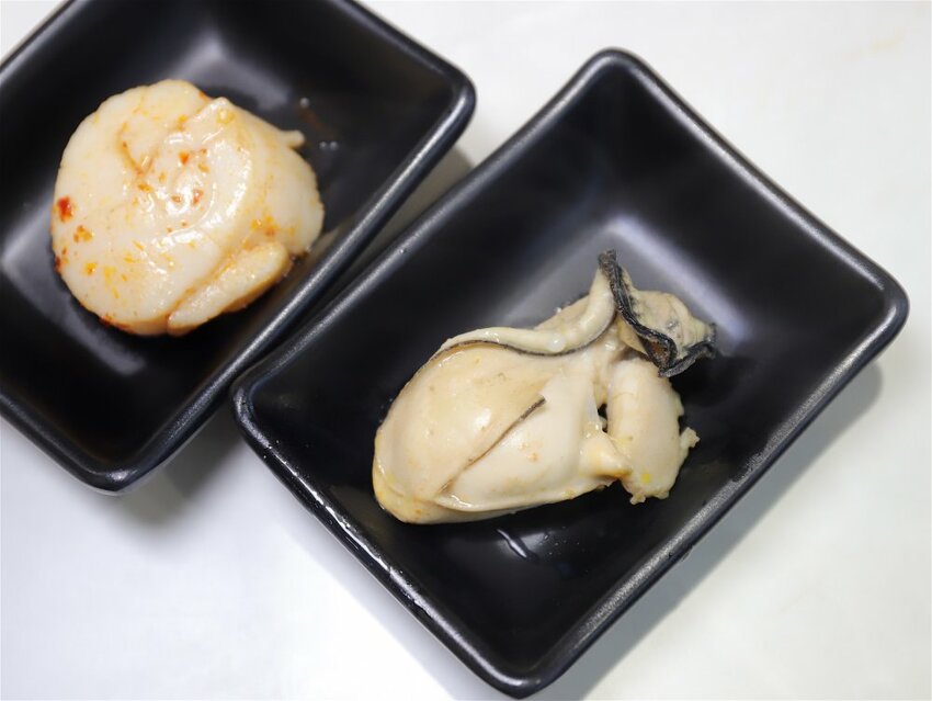 花花世界鍋物WHATSWORLDresort -高雄左營旗艦店-火鍋界中的唯一奇葩：台南知名網美火鍋店插旗高雄啦!!!振興五倍券方案吃大餐送2000.超優惠! - 進食的巨鼠