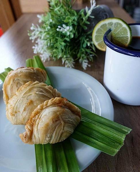 /tmp/phpHMxtDU /tmp/phpHMxtDU