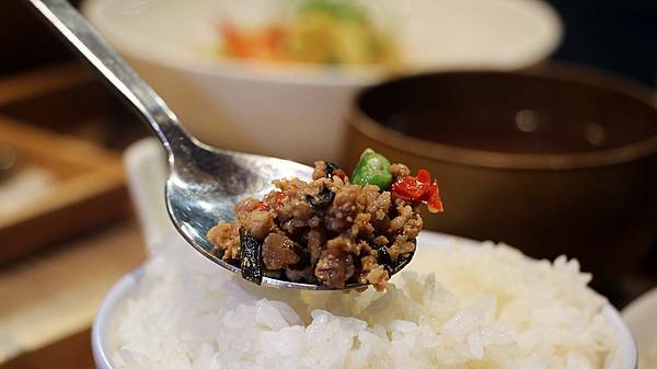 /tmp/phpmm31rz /tmp/phpmm31rz