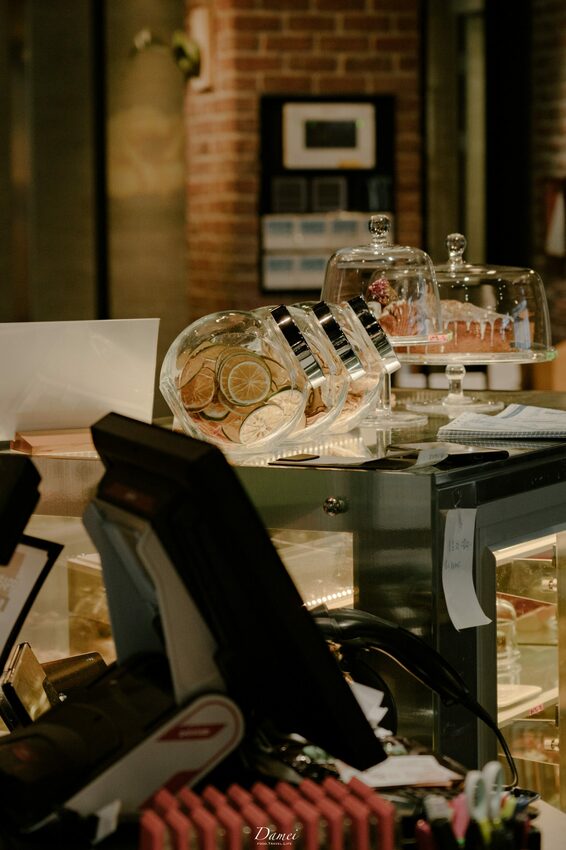 高雄三民｜捷果咖啡-走進捷果，正是一場美好的邂逅 - 大妹吃太飽