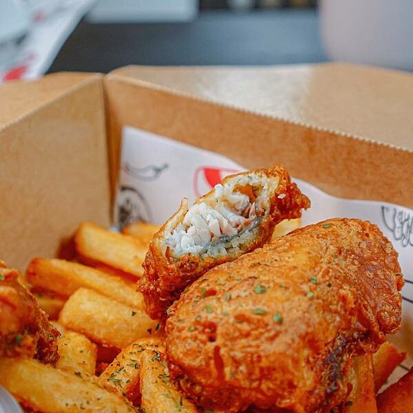 台北 中正區 Burger Yellow 8.jpeg