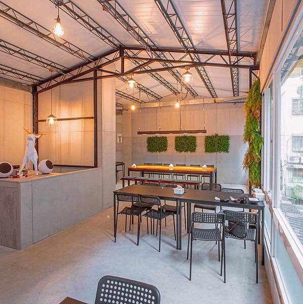 台北 中正區 Burger Yellow 5.jpeg