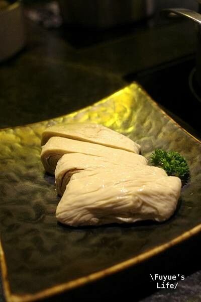 |台北中山‧火鍋| 三十小時熬製雞湯的真誠.低調奢華的日式火