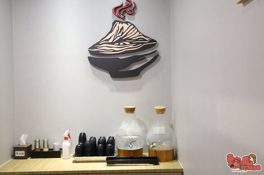 【台南拉麵】台南第一家日本石燒火山拉麵,讓你分秒都吃到熱呼呼的美味拉麵:Jo-sho石燒火山拉麵 - 熱血玩台南。跳躍新世界