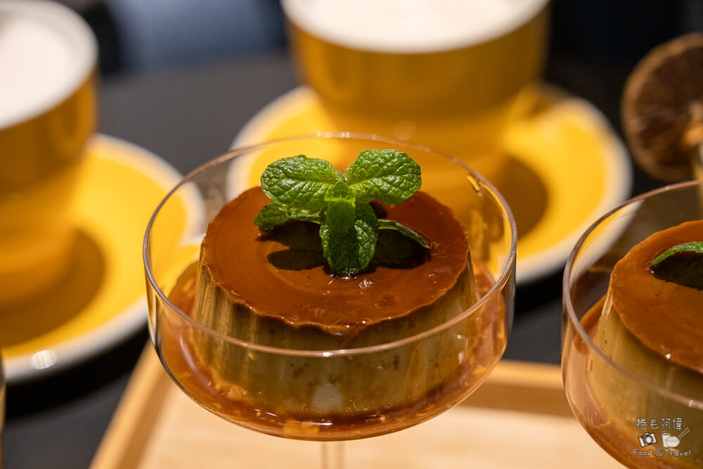 高雄咖啡館推薦！小啡巷 Coffee Alley質感咖啡館，捷運市議會站咖啡廳。