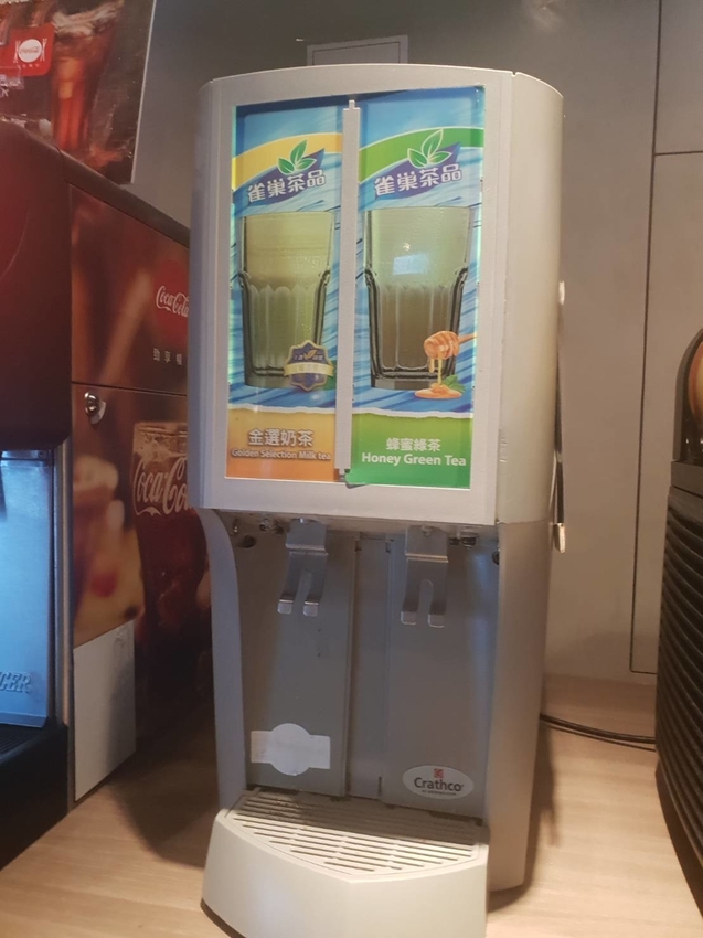 【新北.永和】很秋鍋物HEN CHO HOT POT。推牛奶個人鍋+無骨牛小排加購海鮮盤