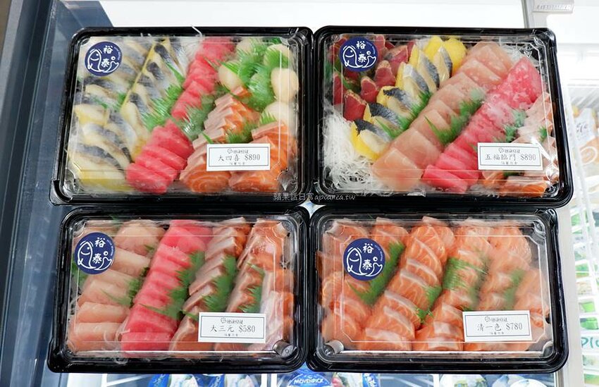 裕泰海產超市。帝王蟹、龍蝦、現切生魚片等高檔年菜這裡買，冷凍、活體海鮮專賣，環中路海鮮批發推薦 - 🍎 蘋果話日常🍎