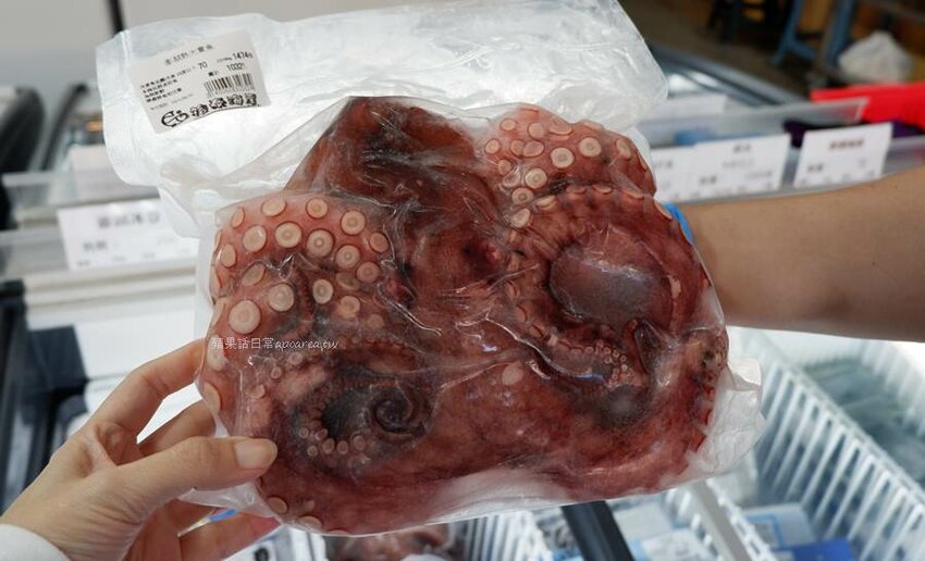 裕泰海產超市。帝王蟹、龍蝦、現切生魚片等高檔年菜這裡買，冷凍、活體海鮮專賣，環中路海鮮批發推薦 - 🍎 蘋果話日常🍎