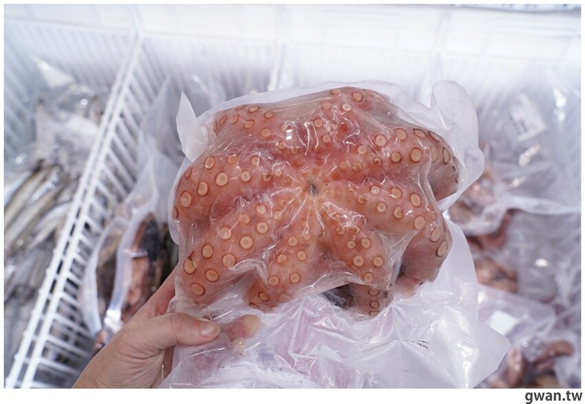 台中超好逛的水產超市在這裡，消費滿額加購蛤蜊只要11元！