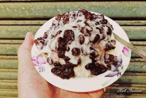 觀光城雪乳冰:【台南美食】在地超過30年的人氣冰品店!煮泡麵創始店,炸物雪乳冰更不可錯過:維美雪乳冰