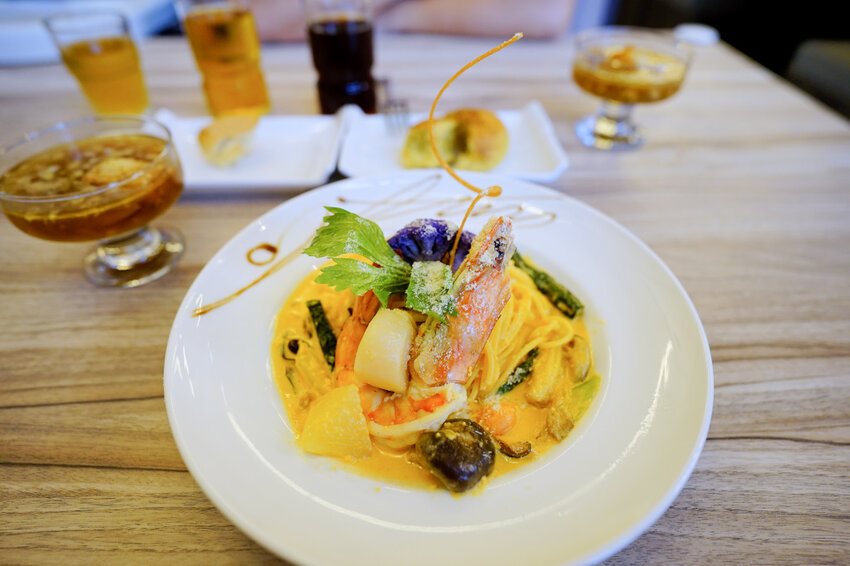 桃園食記｜中壢勒芙131 義大利麵牛排風味餐 青埔美食餐廳、親子友善餐廳推薦！ - 奇奇一起玩樂趣