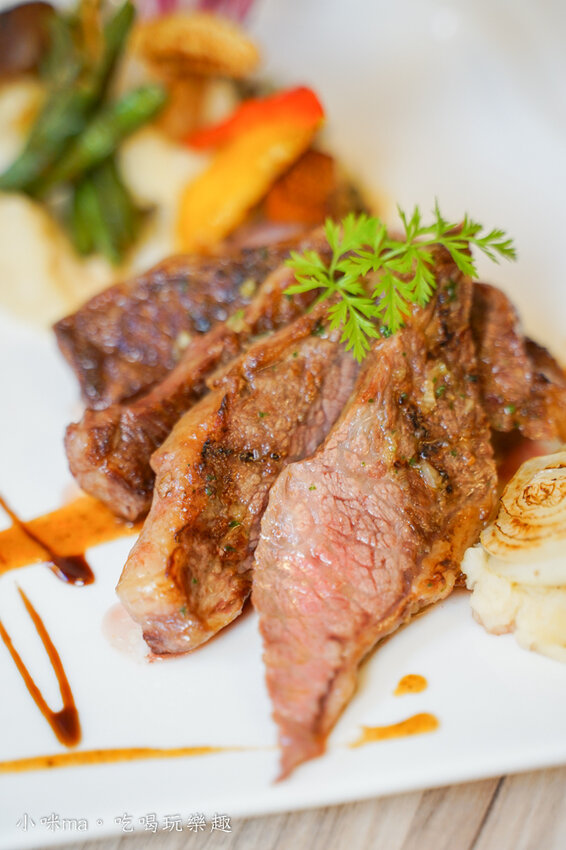 勒芙131 義大利麵 牛排 風味餐