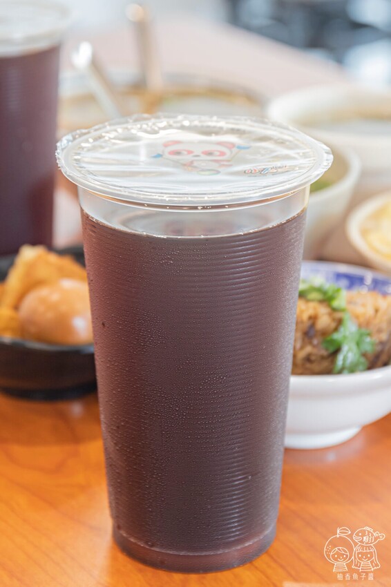 王爺王肉羹,水湳中央公園美食,銅板價肉羹、炒麵、米糕、爌肉飯與綜合湯,盲點也不怕踩雷!