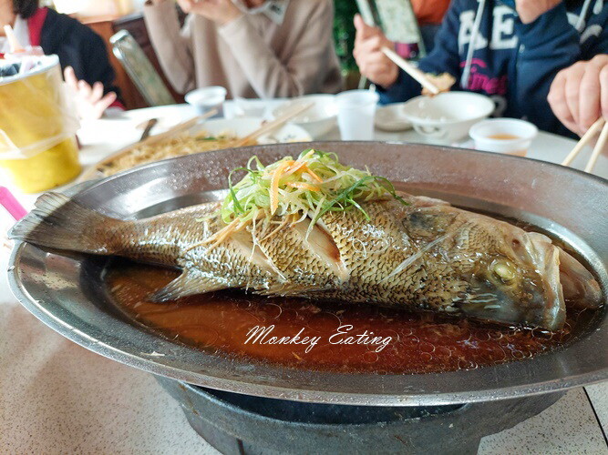 【彰化美食】世源炸蚵嗲｜芳苑必吃人氣炸蚵嗲、古早味蚵仔煎，經濟合菜CP值很高！彰化普天宮美食 - 貪吃猴的幻想