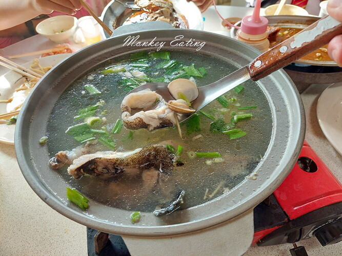 【彰化美食】世源炸蚵嗲｜芳苑必吃人氣炸蚵嗲、古早味蚵仔煎，經濟合菜CP值很高！彰化普天宮美食 - 貪吃猴的幻想