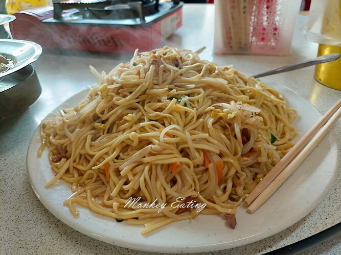 【彰化美食】世源炸蚵嗲｜芳苑必吃人氣炸蚵嗲、古早味蚵仔煎，經濟合菜CP值很高！彰化普天宮美食 - 貪吃猴的幻想