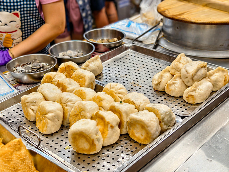 台北宵夜推薦！傳說中的曾家豆漿，夜貓族最愛葡式蛋塔 爆汁煎包必吃。