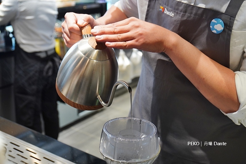Dante丹堤.丹堤咖啡.丹堤togo.dante土城.土城咖啡廳.丹堤菜單.丹堤咖啡推薦.氮氣咖啡.