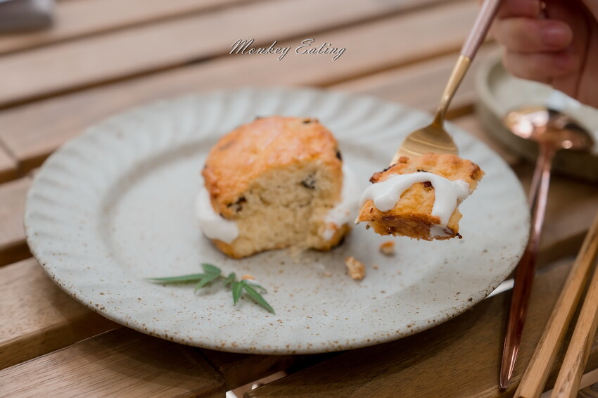 【台中北屯】MAWOO也有咖啡│不限時甜點下午茶,桌遊、空間租借。台中咖啡館推薦 - 貪吃猴的幻想