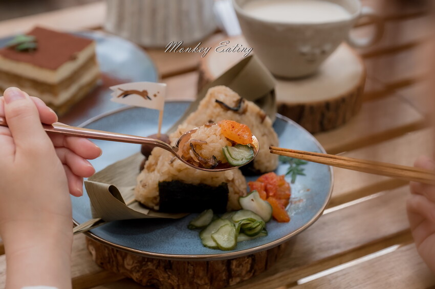 【台中北屯】MAWOO也有咖啡│不限時甜點下午茶,桌遊、空間租借。台中咖啡館推薦 - 貪吃猴的幻想