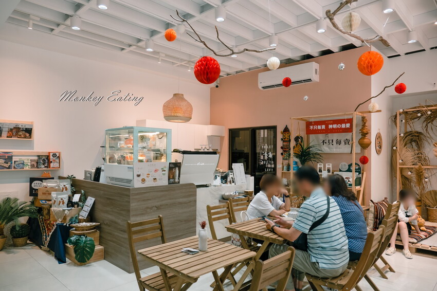 【台中北屯】MAWOO也有咖啡│不限時甜點下午茶,桌遊、空間租借。台中咖啡館推薦 - 貪吃猴的幻想